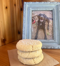 Load image into Gallery viewer, Fresh Lemon Shortbread :: 12

